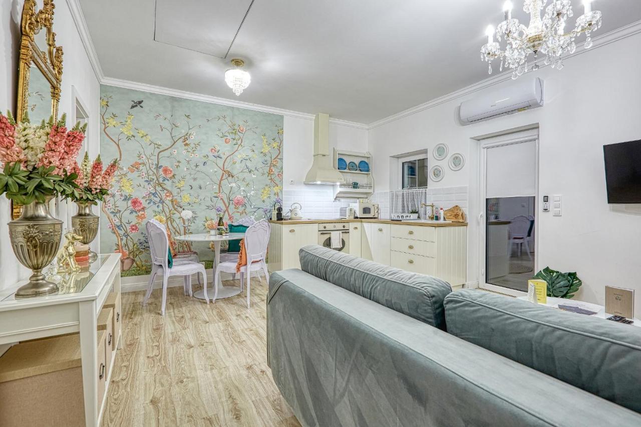 The Doors Boutique Apartments Мошонмадьяровар Экстерьер фото